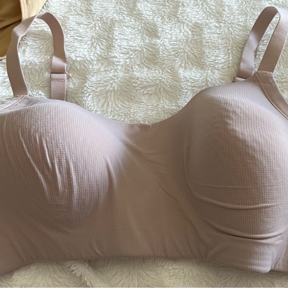 Natori lounge wear bra